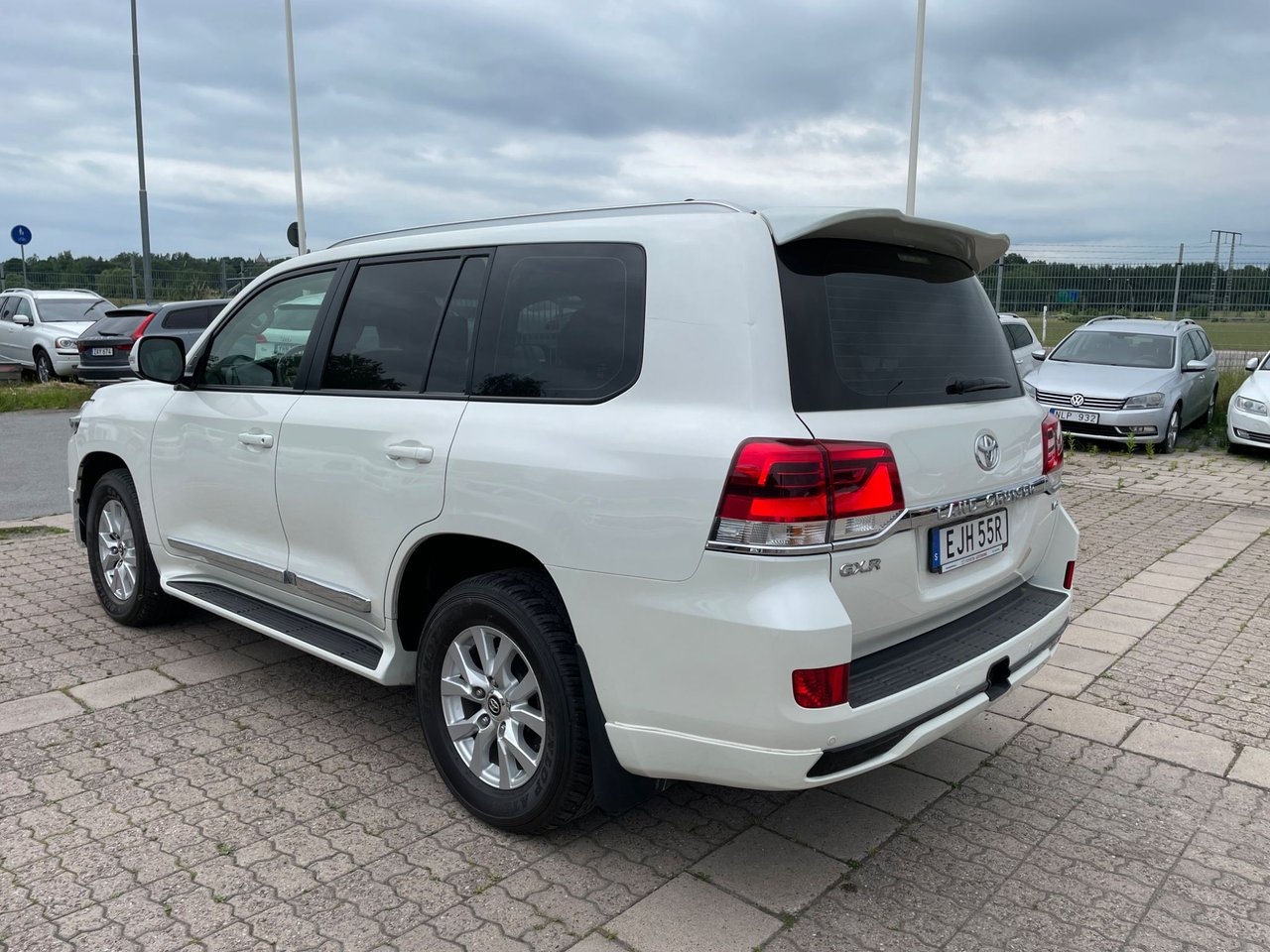Toyota Land Cruiser 2017, bild 2/10