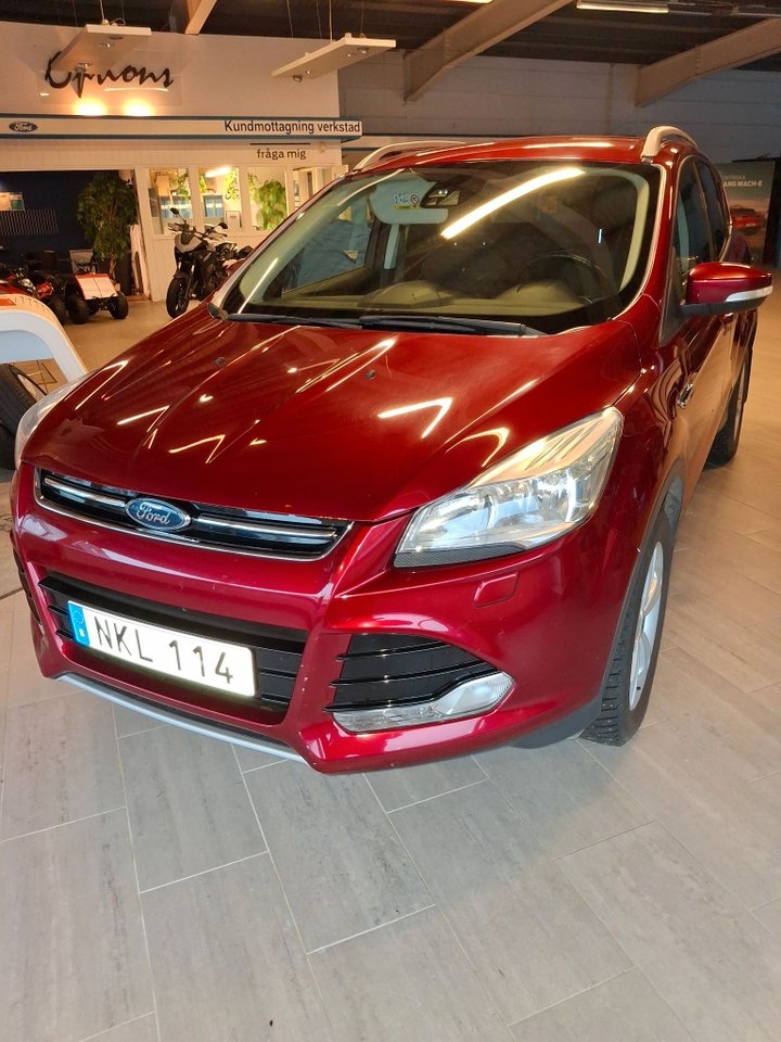 Ford Kuga 2015, bild 2/8