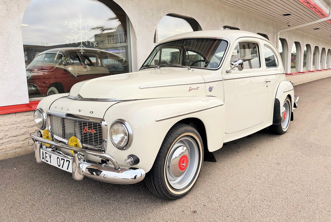 Volvo PV