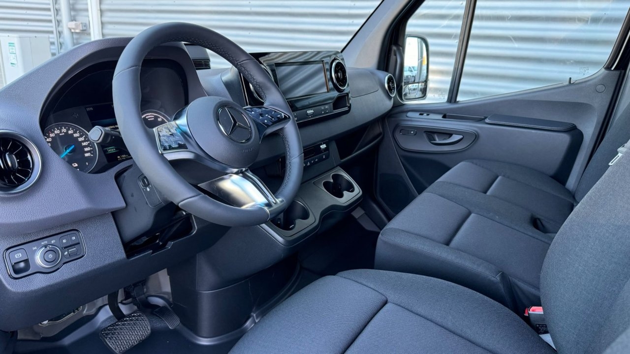 Mercedes-Benz eSprinter 2025, bild 7/23