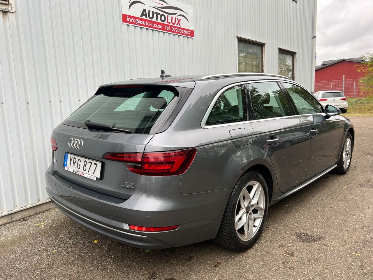 Audi A4 2018, bild 6/17