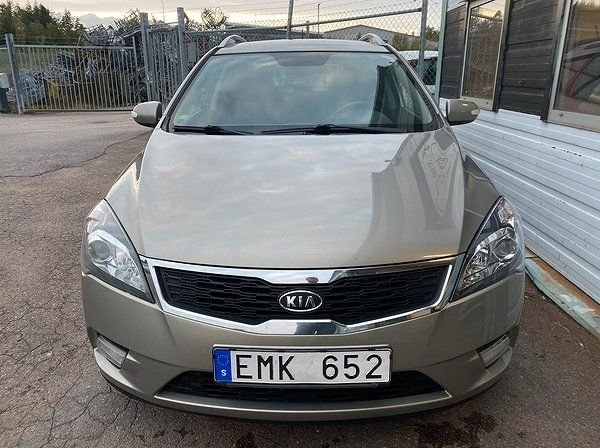 Kia Ceed 2011, bild 5/12