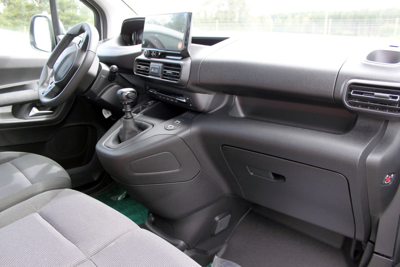 Peugeot Partner 2026, bild 5/5