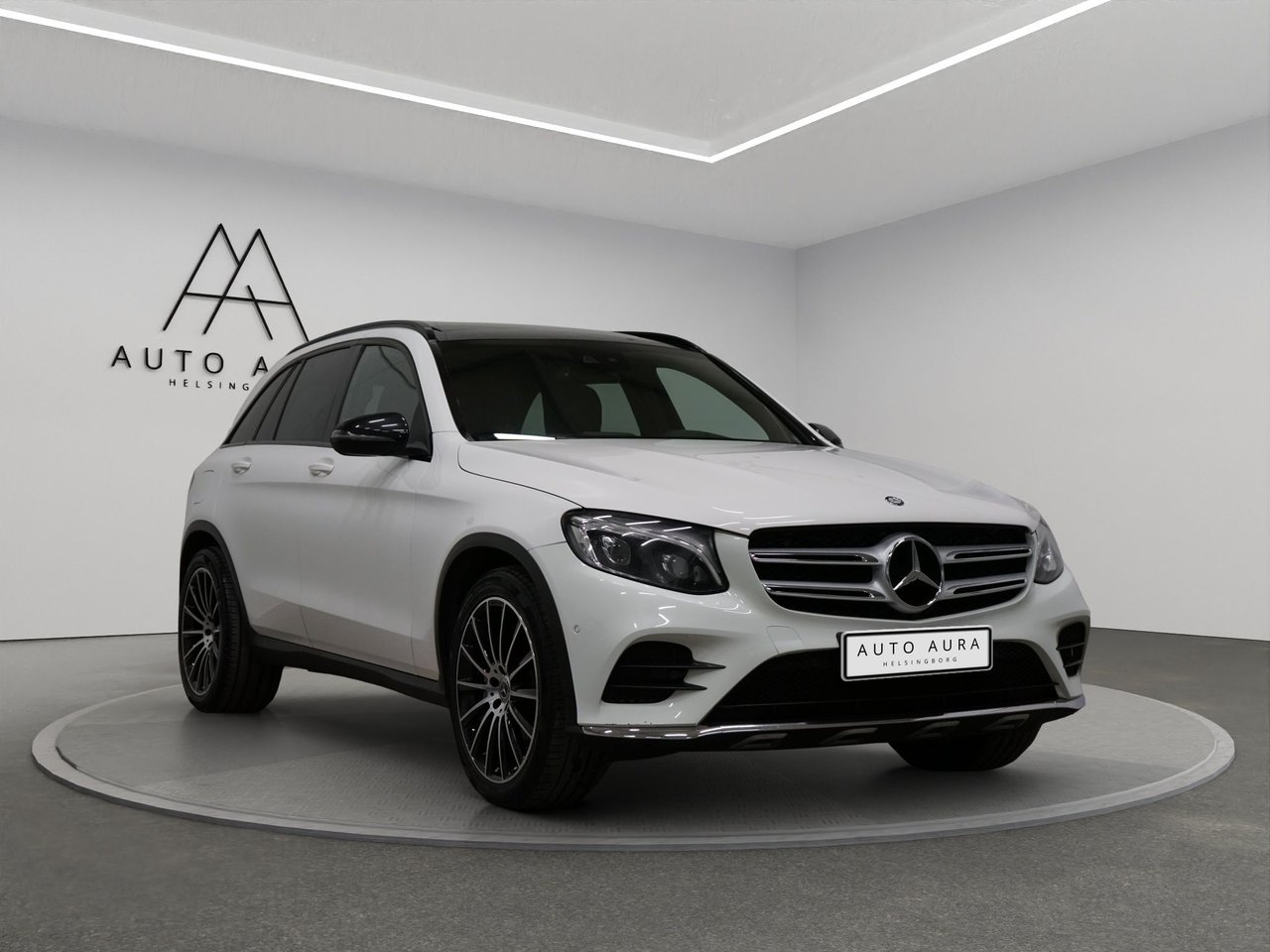 Mercedes-Benz GLC 250 d 4MATIC AMG 2016, bild 3/26