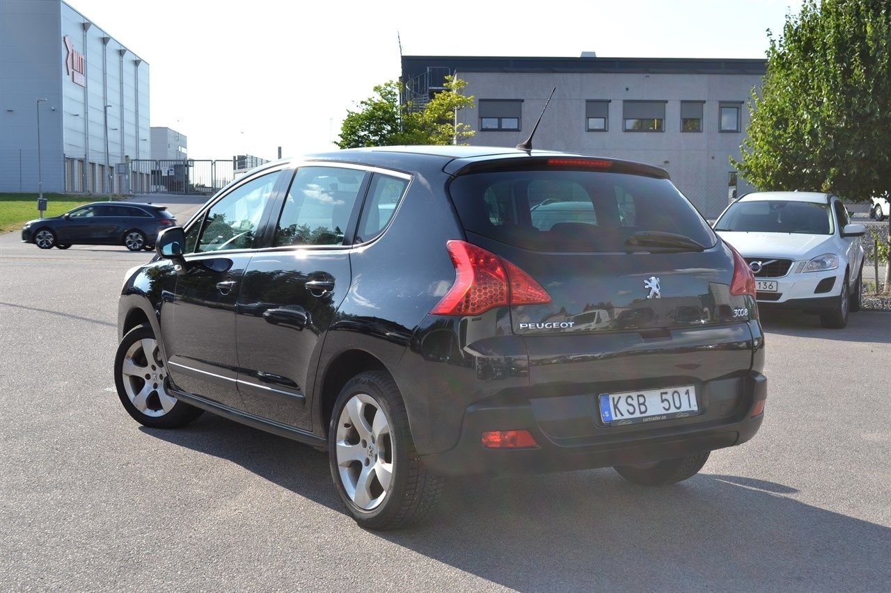 Peugeot 3008 1.6 THP 156hk Nybes 2010, bild 2/10
