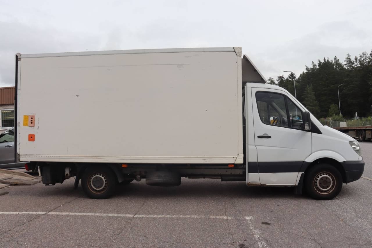 Mercedes-Benz Sprinter 2011, bild 4/18