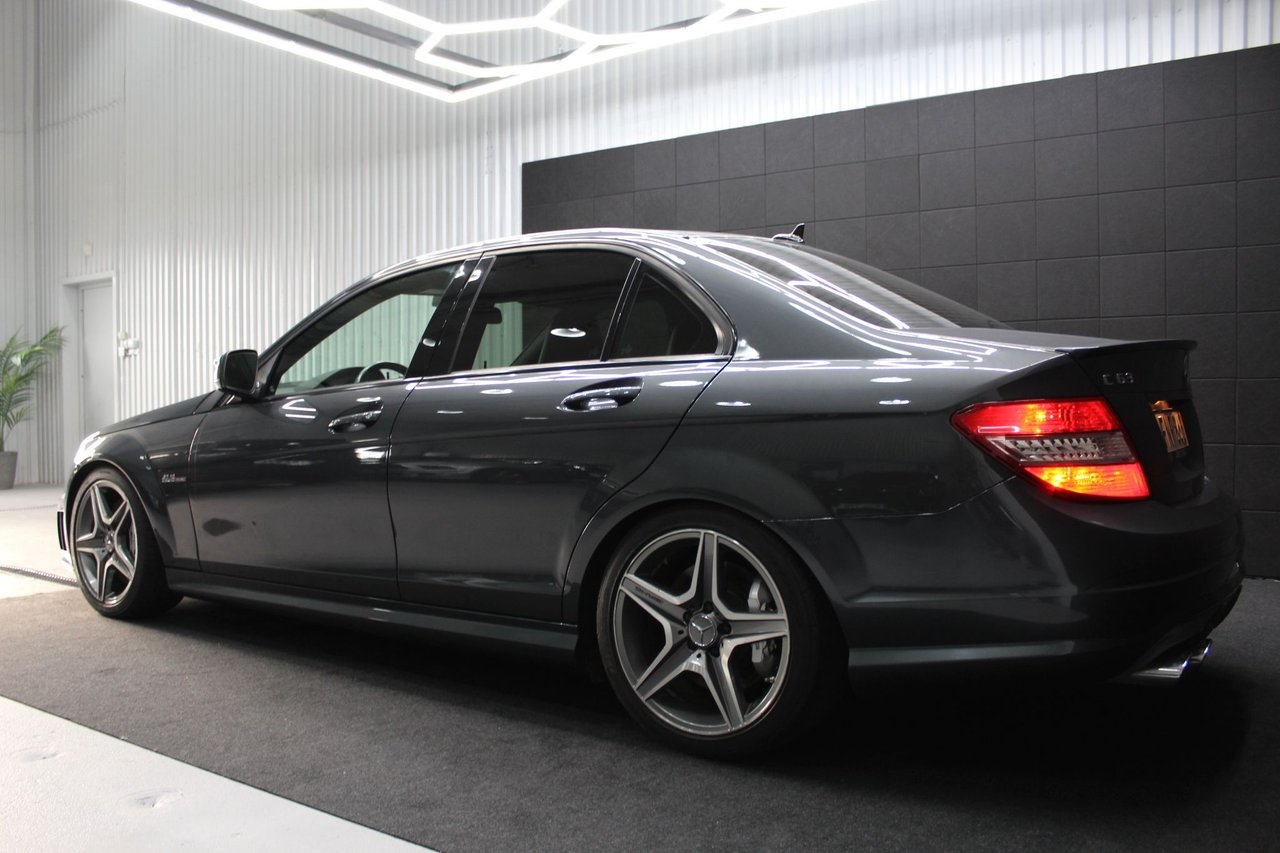 Mercedes-Benz C 63 AMG 457hk 2010, bild 4/20