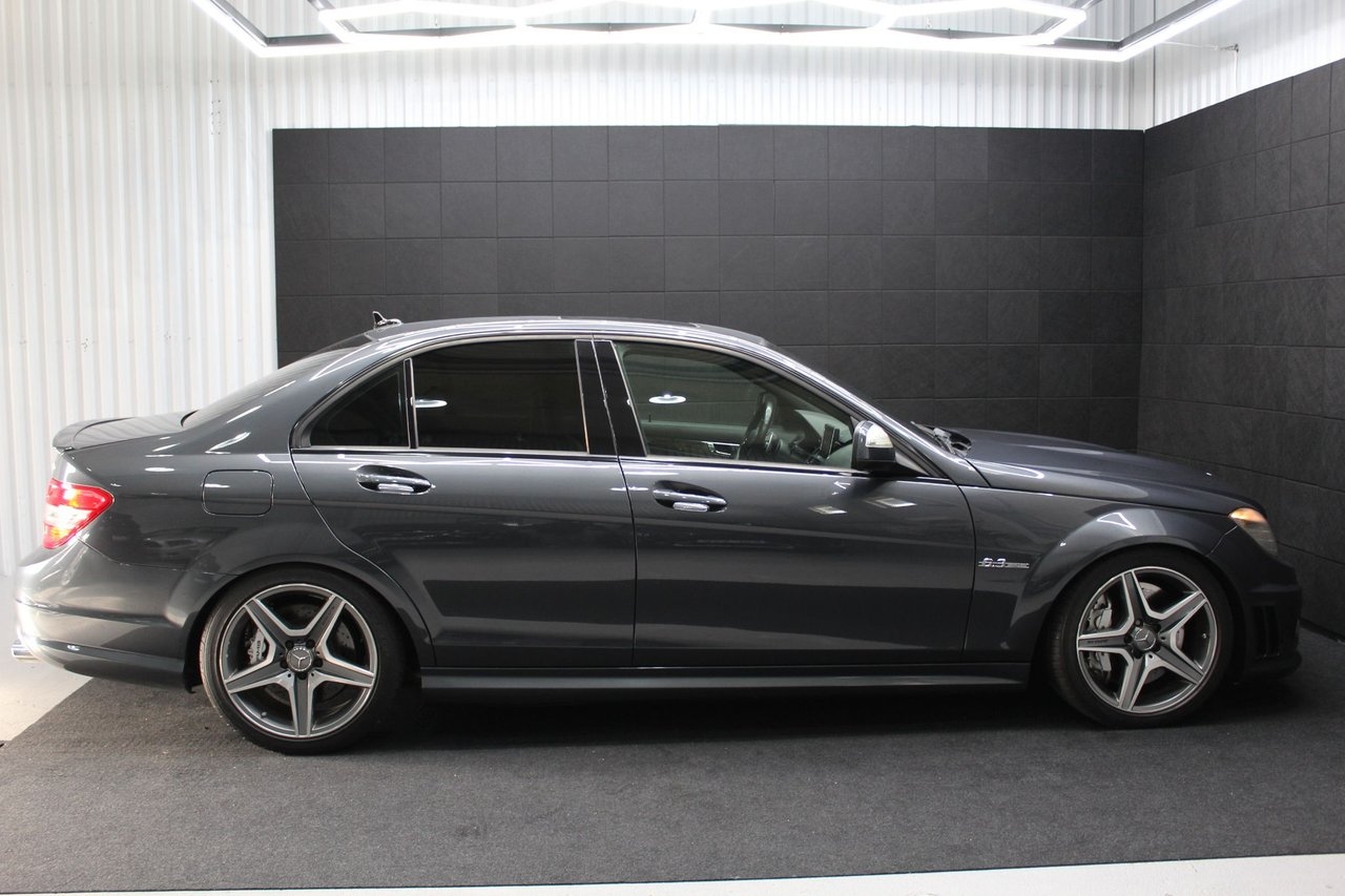 Mercedes-Benz C 63 AMG 457hk 2010, bild 7/20