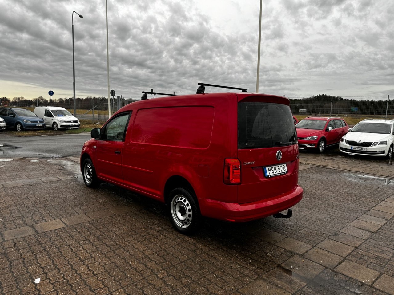 Volkswagen Caddy Maxi 2017, bild 2/10