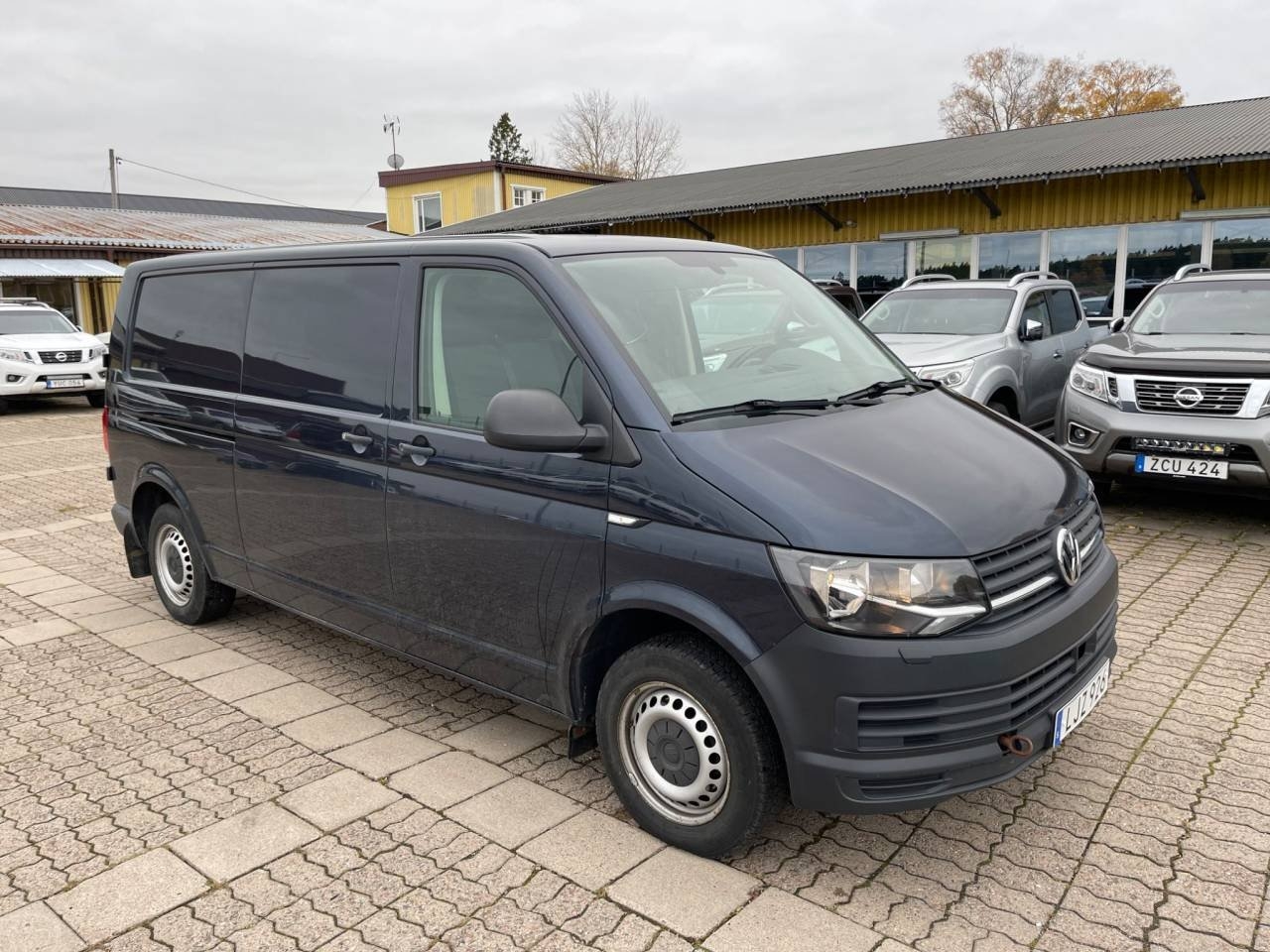 Volkswagen Transporter 2018, bild 6/18