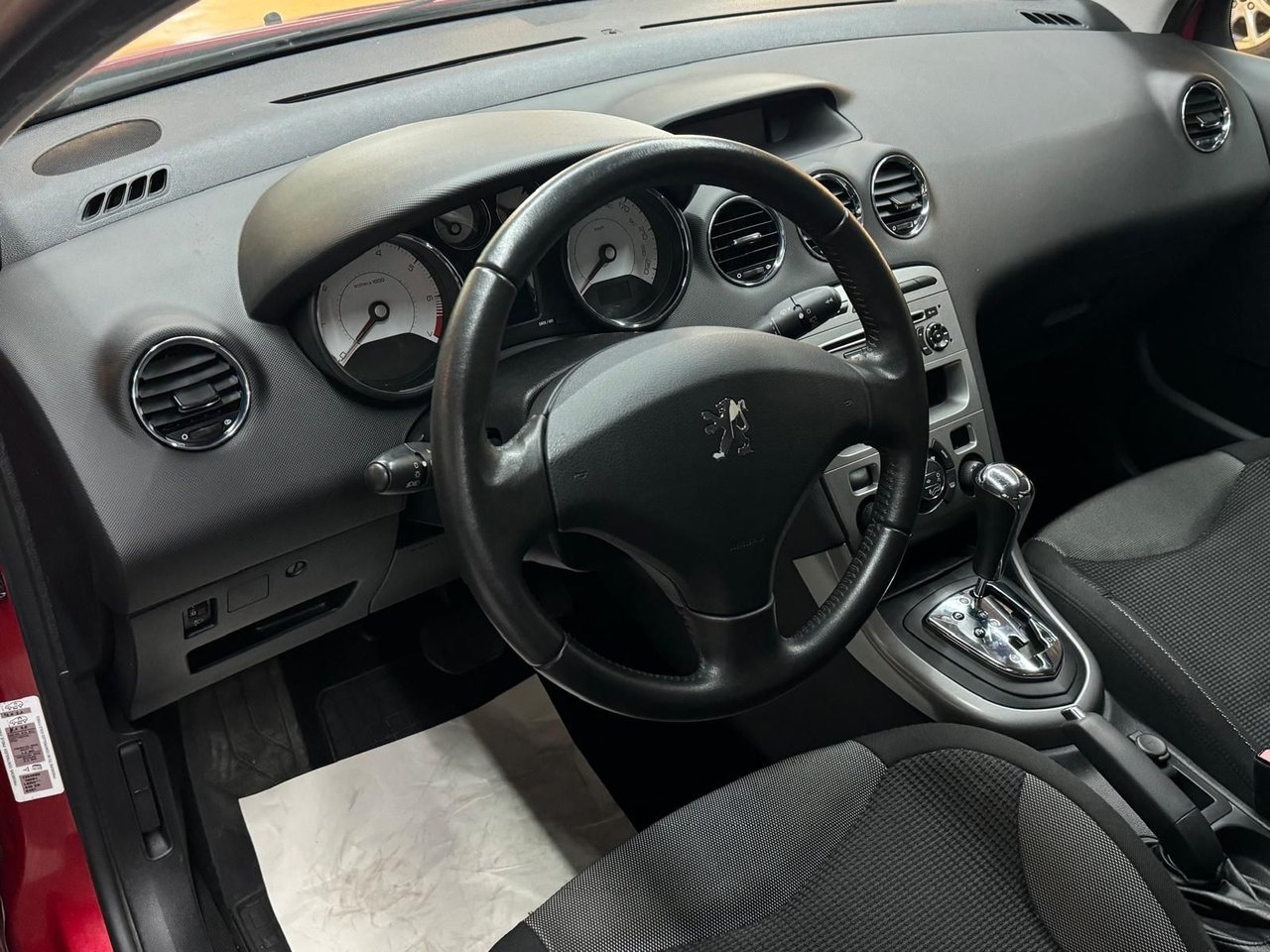 Peugeot 308 5-dörrar 1.6 THP 2010, kuva 7/10
