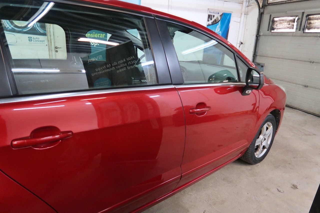 Peugeot 5008 1.6 HDi FAP EGS Euro 5 2013, bild 7/10