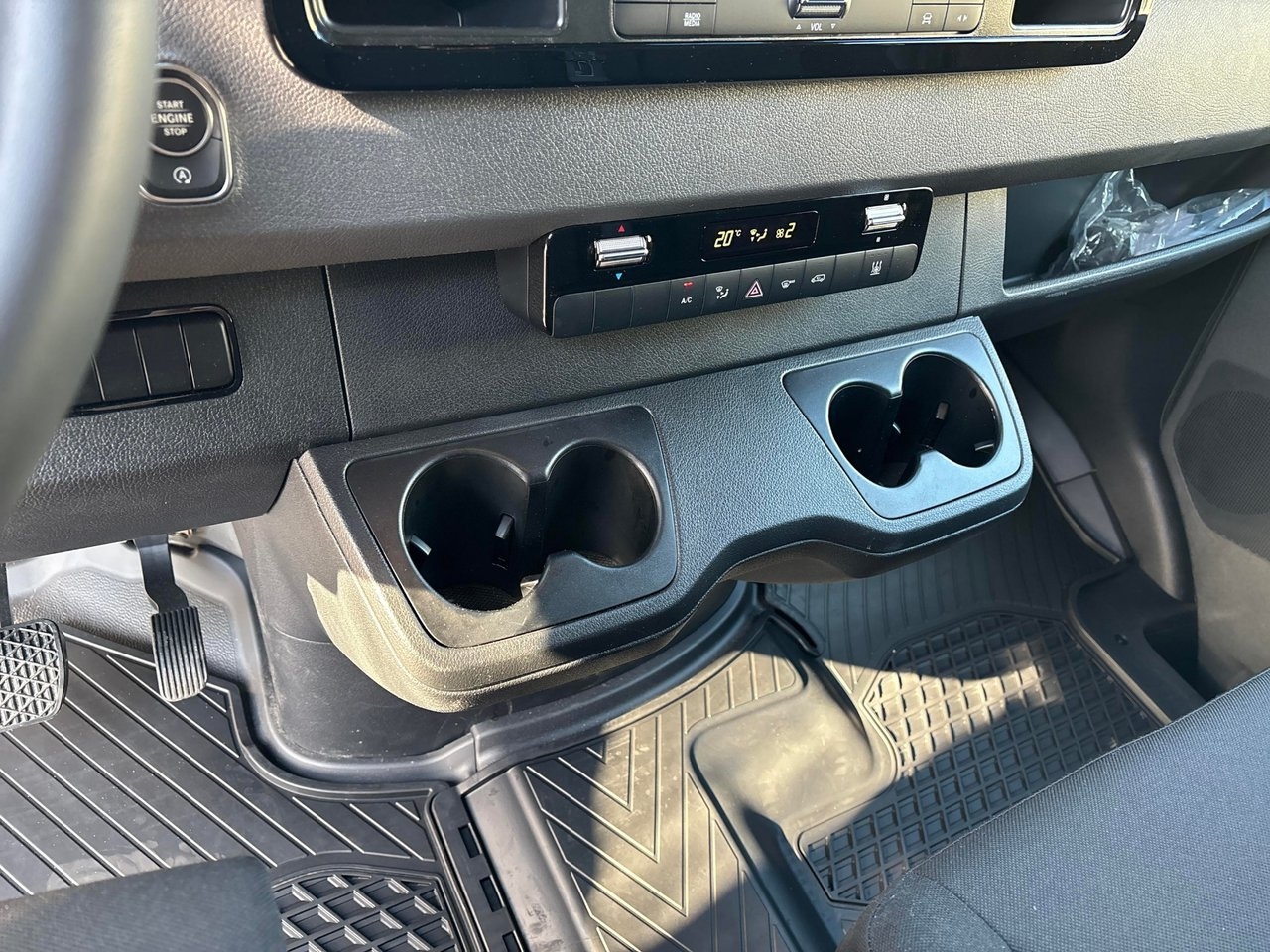 Mercedes-Benz Sprinter 2025, bild 7/13