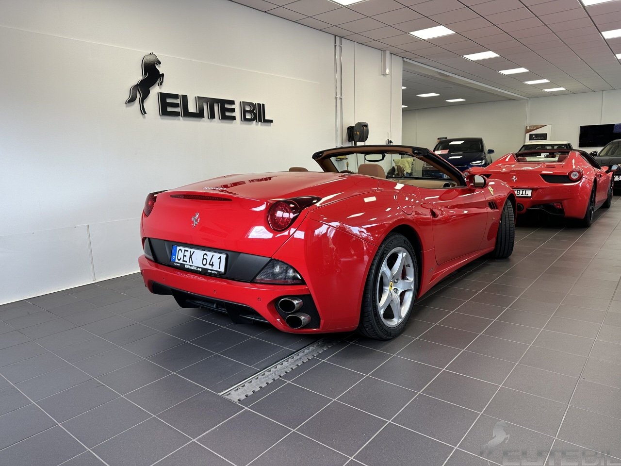 Ferrari California 4,3l V8 460hk 2009, bild 2/21