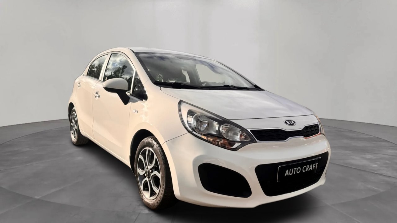 Kia Rio 2012, photo 3/11