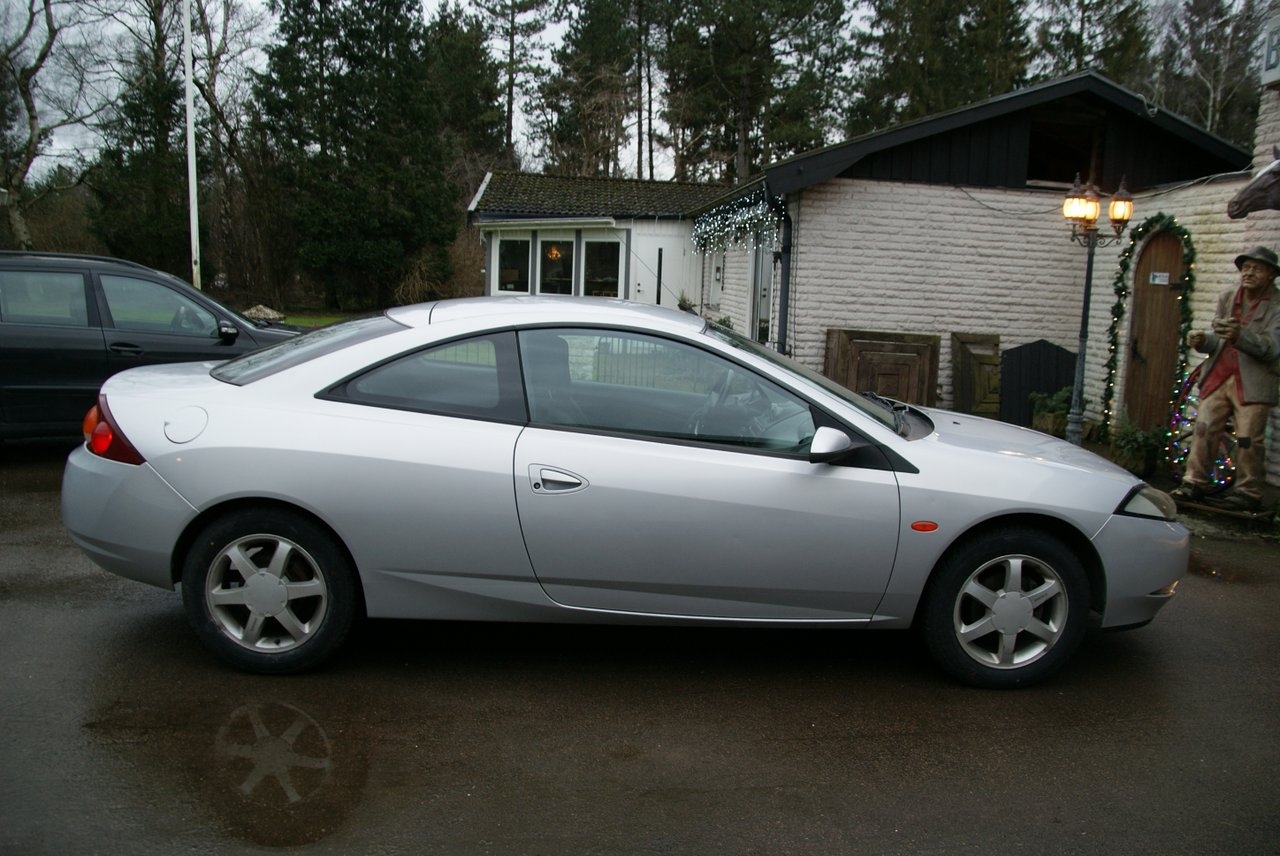 Ford Cougar 2.0 130hk 1999, photo 4/10