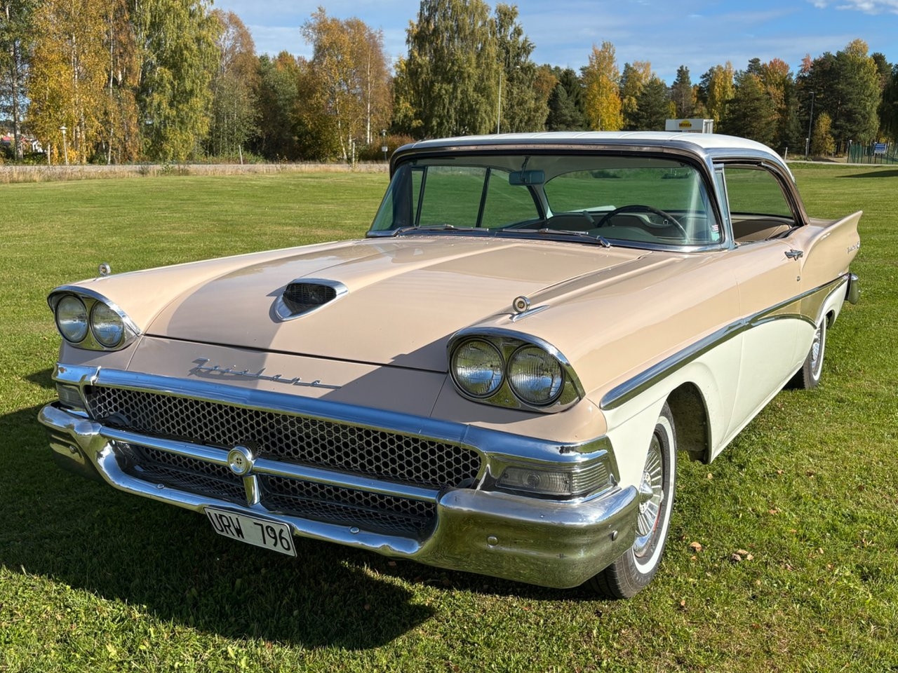 Ford Fairlane 500 Town Victoria Coupé 1958, bild 5/10