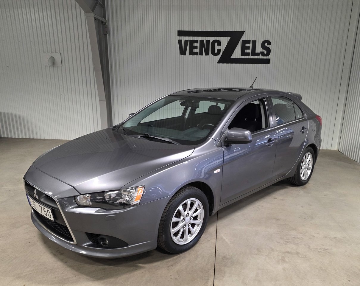 Mitsubishi Lancer