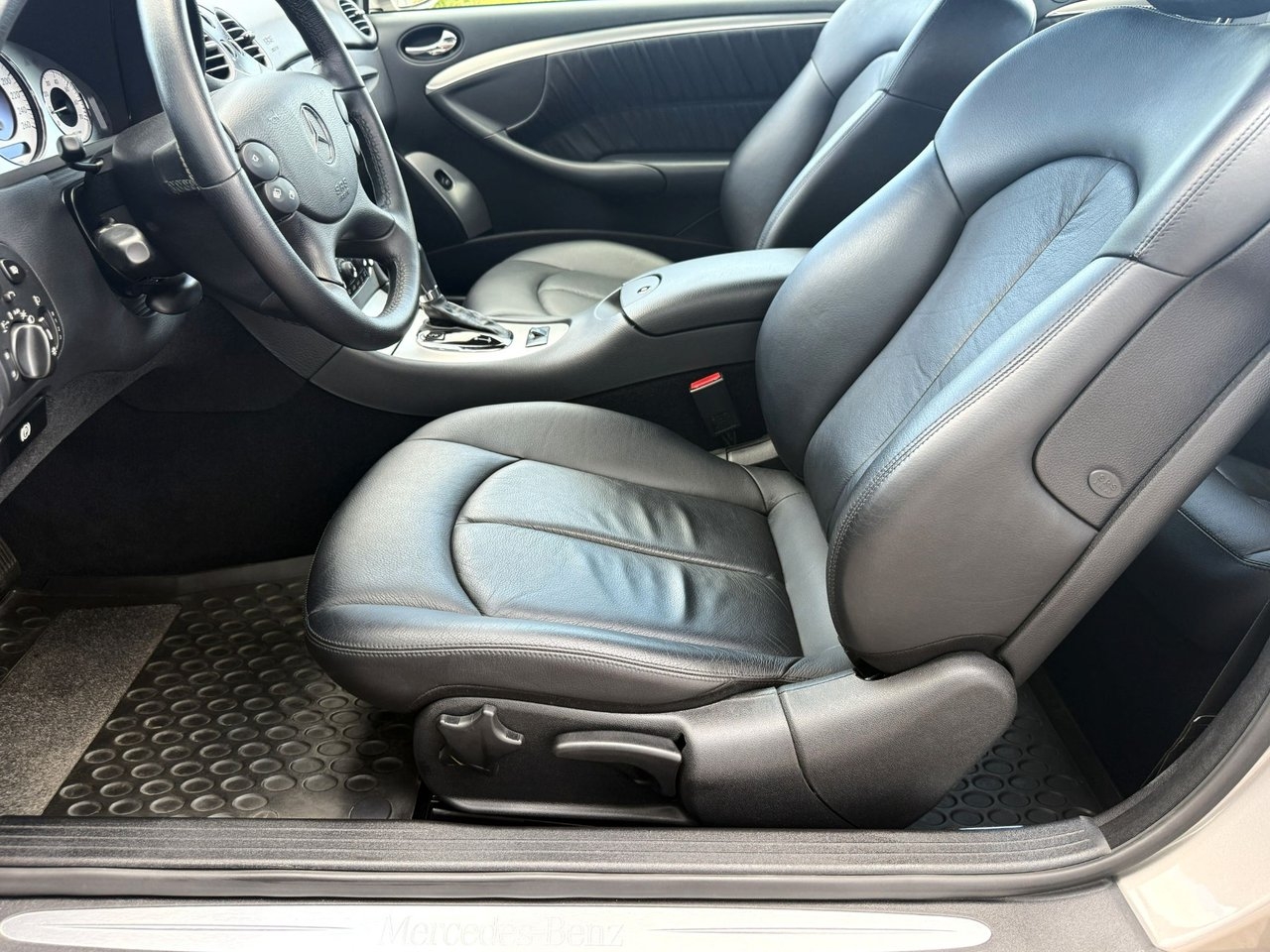 Mercedes-Benz CLK 200 Cab Automat 2006, bild 7/8