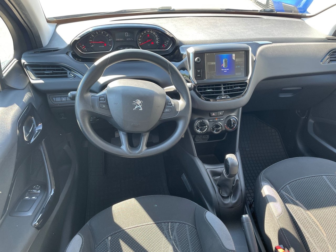 Peugeot 208 5-dörrar 1.2 VTi 2013, bild 7/10