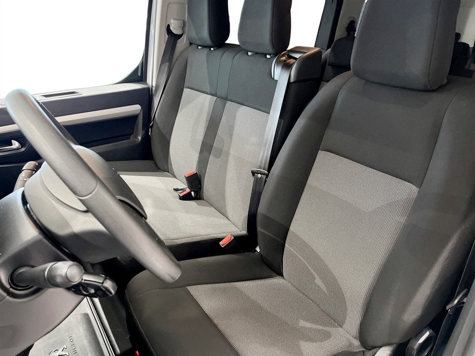 Peugeot e-Traveller 2023, bild 6/16