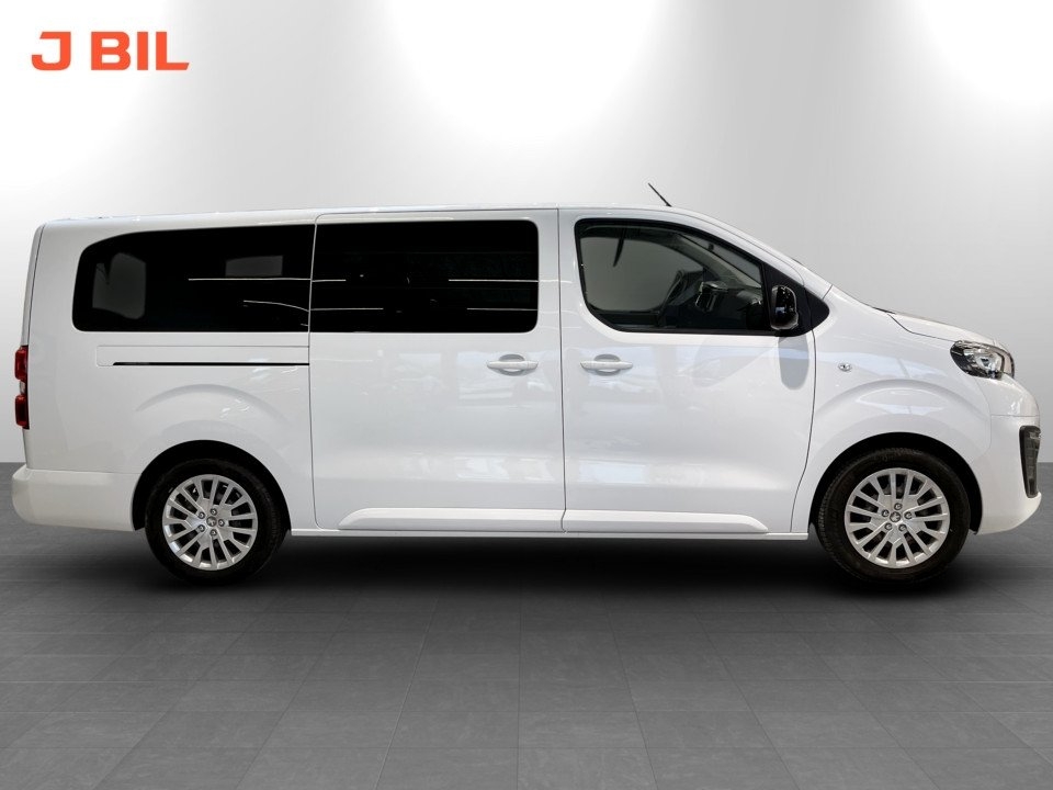 Peugeot e-Traveller 2023, bild 4/16