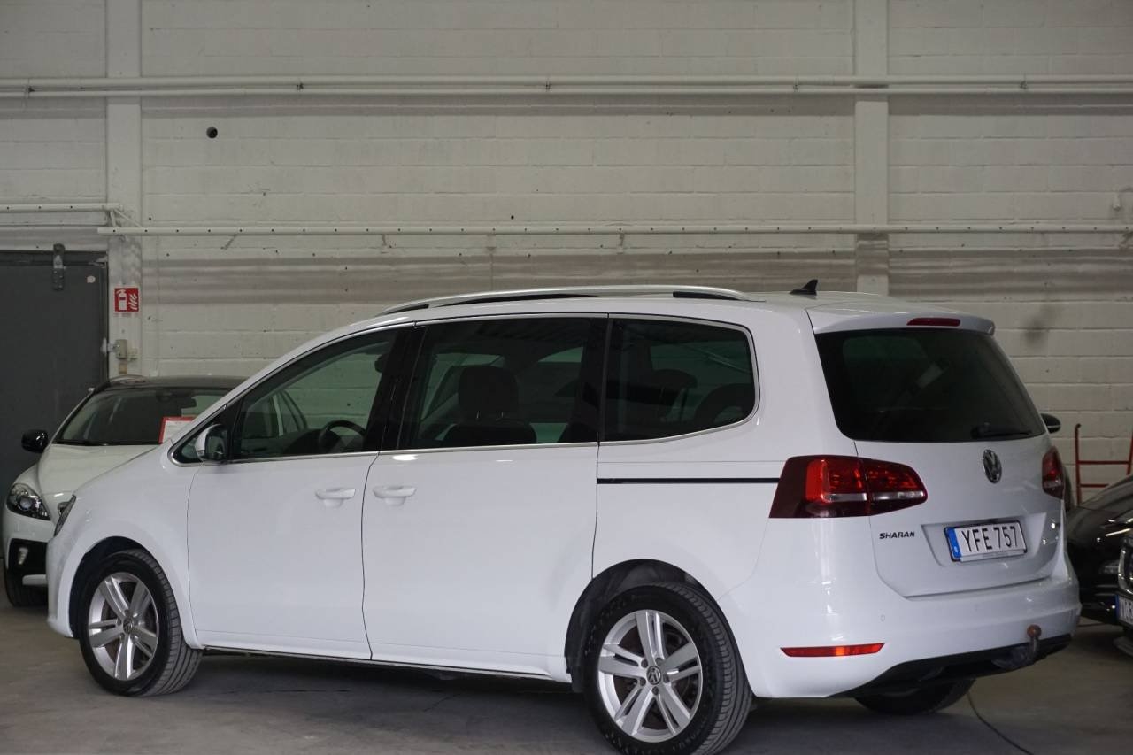 Volkswagen Sharan 2017, bild 3/10