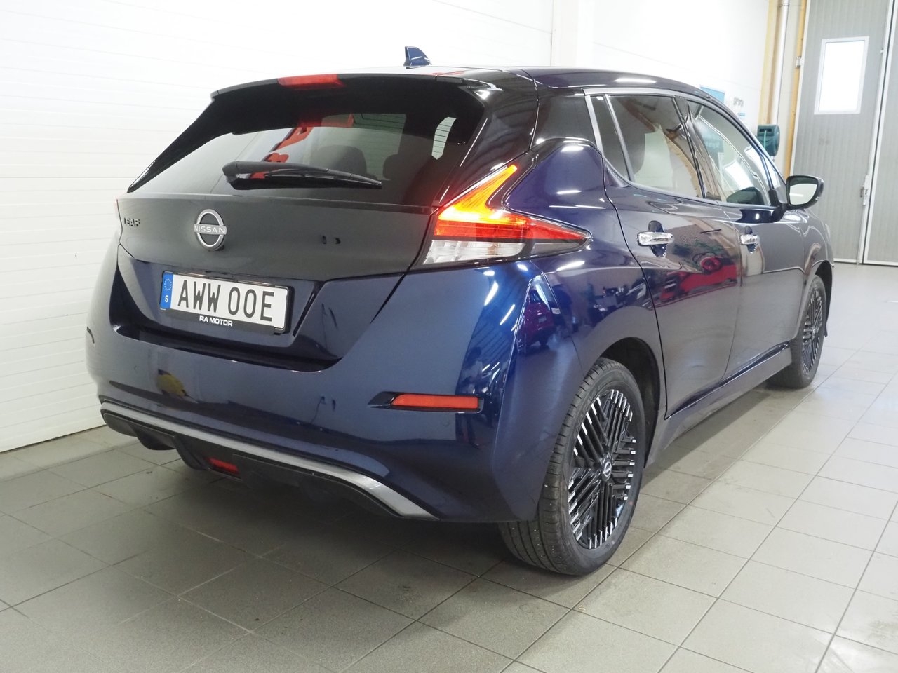 Nissan Leaf e+ Tekna 59 kWh 360° 2023, photo 6/29