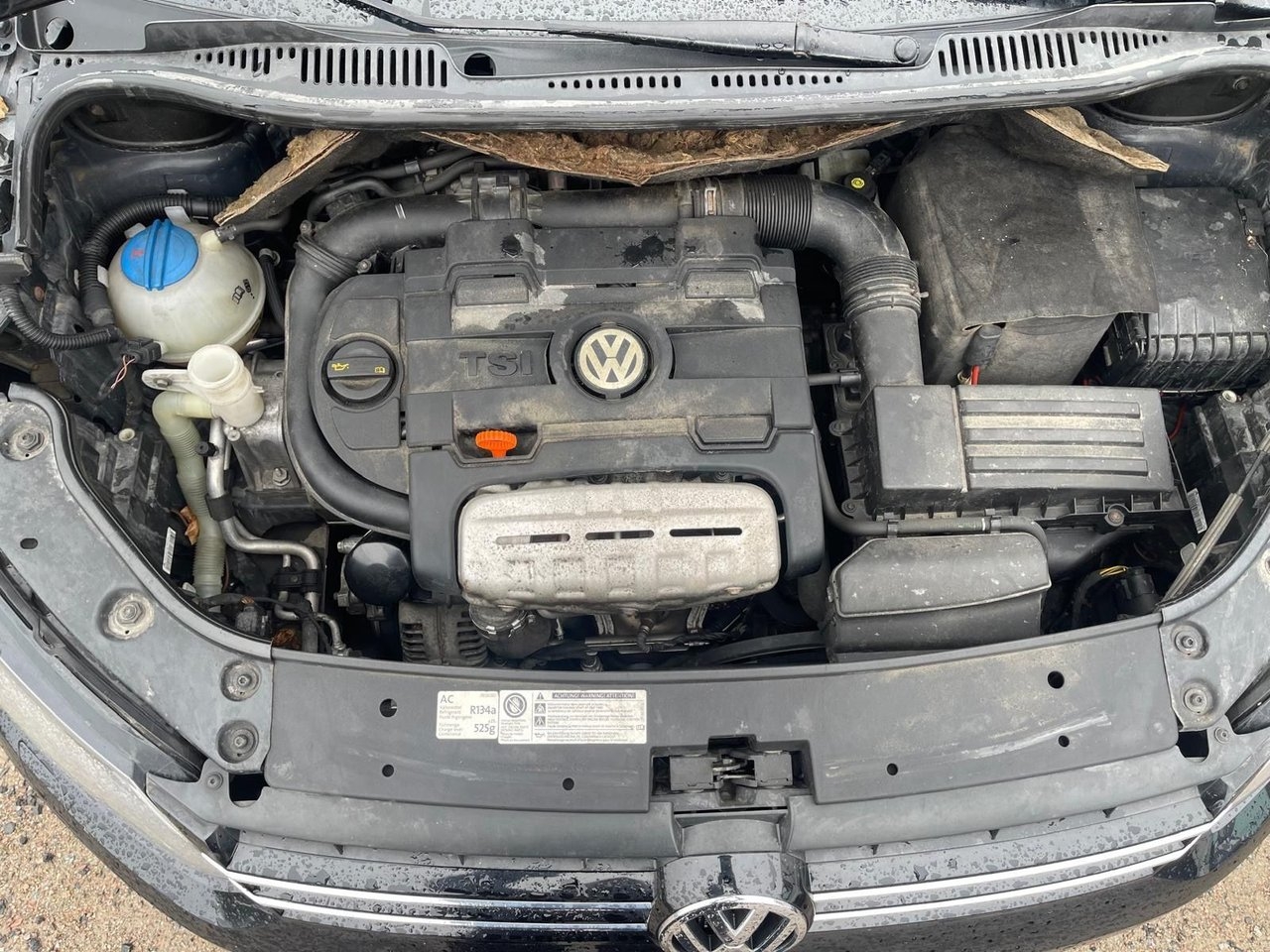 Volkswagen Touran 2011, photo 7/10