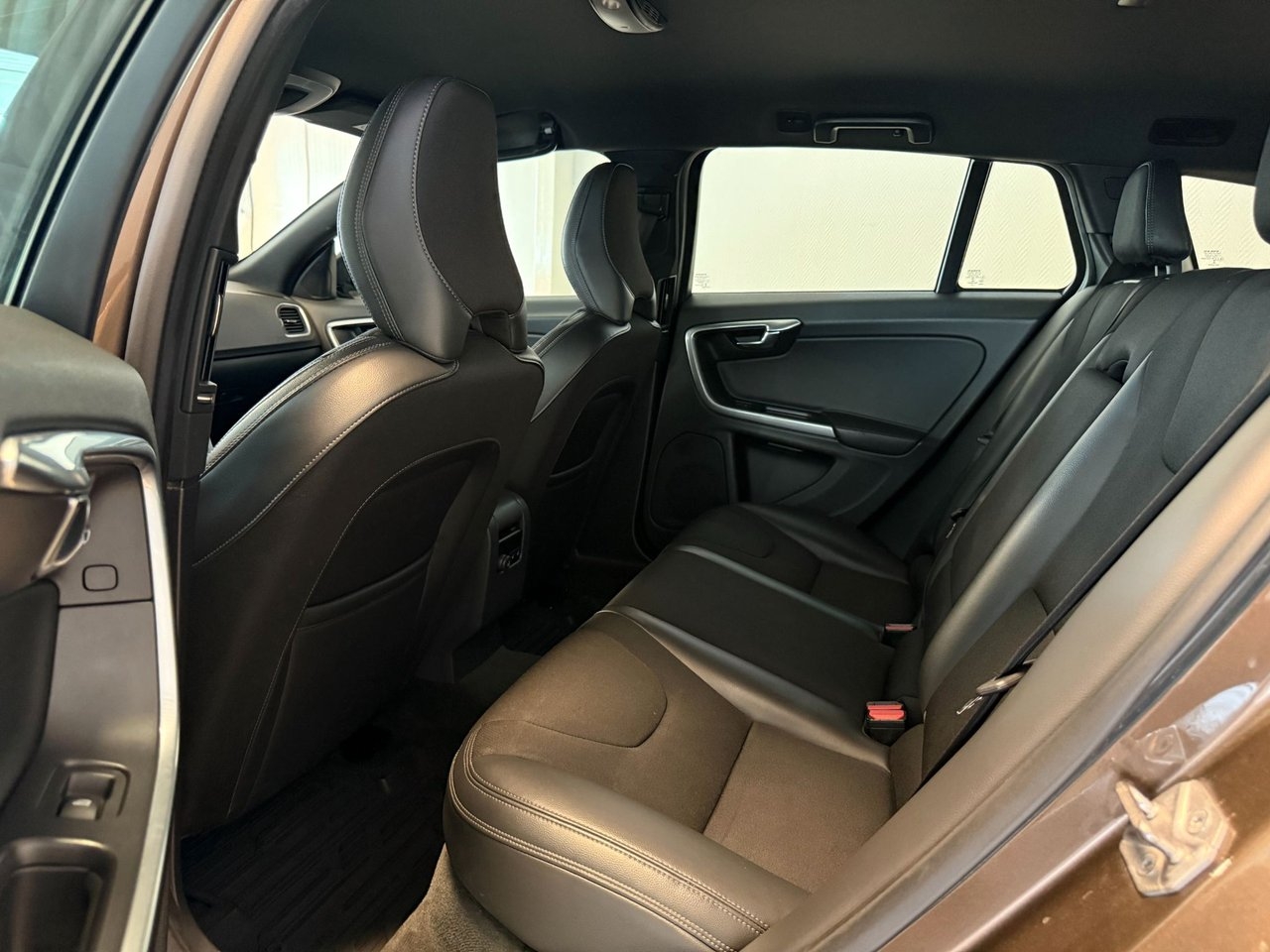 Volvo V60 Cross Country 2016, bild 7/10