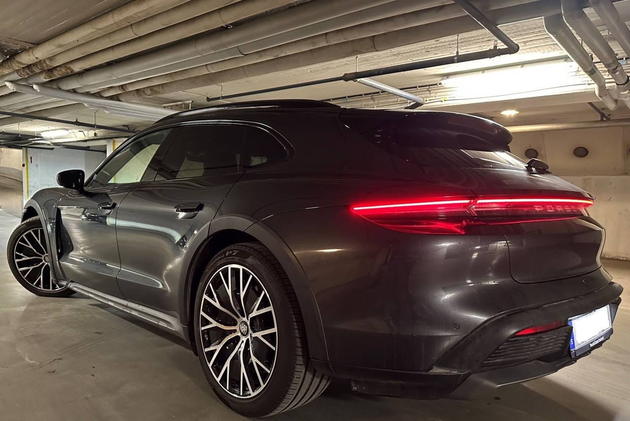 Porsche Taycan 2022, bild 3/10