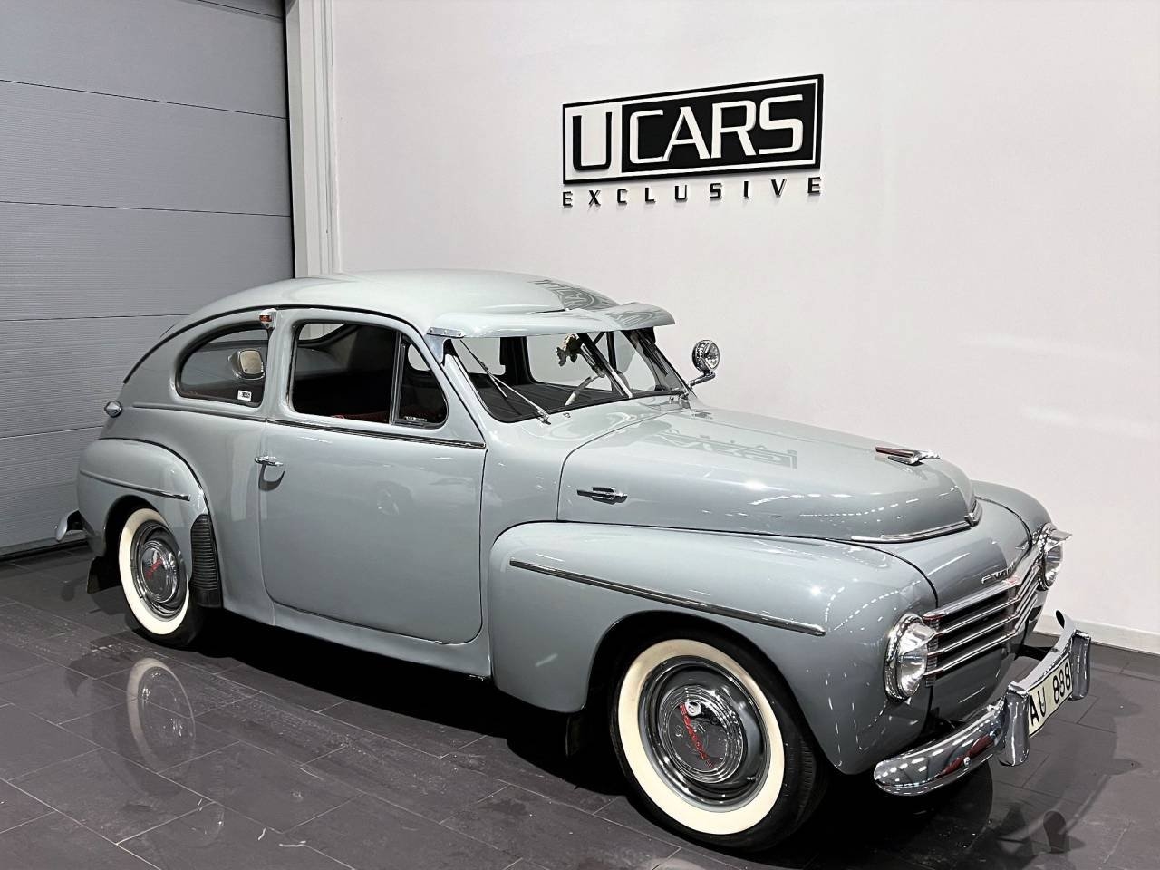 Volvo PV444