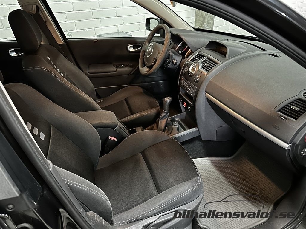 Renault Megane II 1.6 Flex Fuel Touring 2009, kuva 6/10