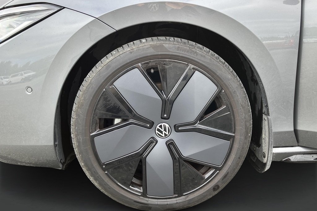 Volkswagen Passat 2025, bild 6/19