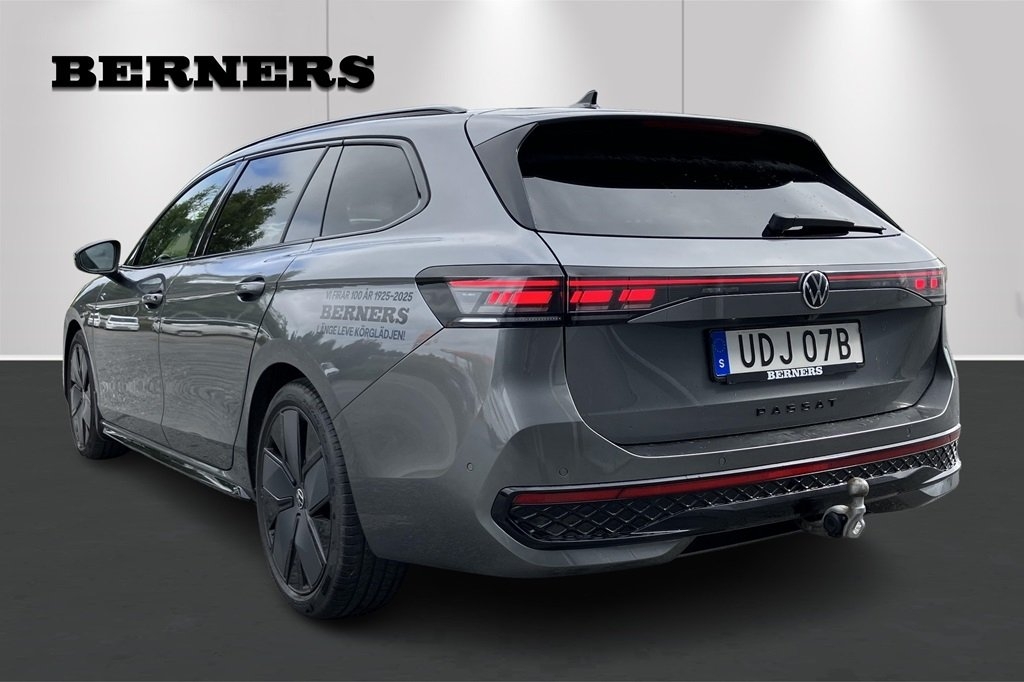 Volkswagen Passat 2025, bild 3/19