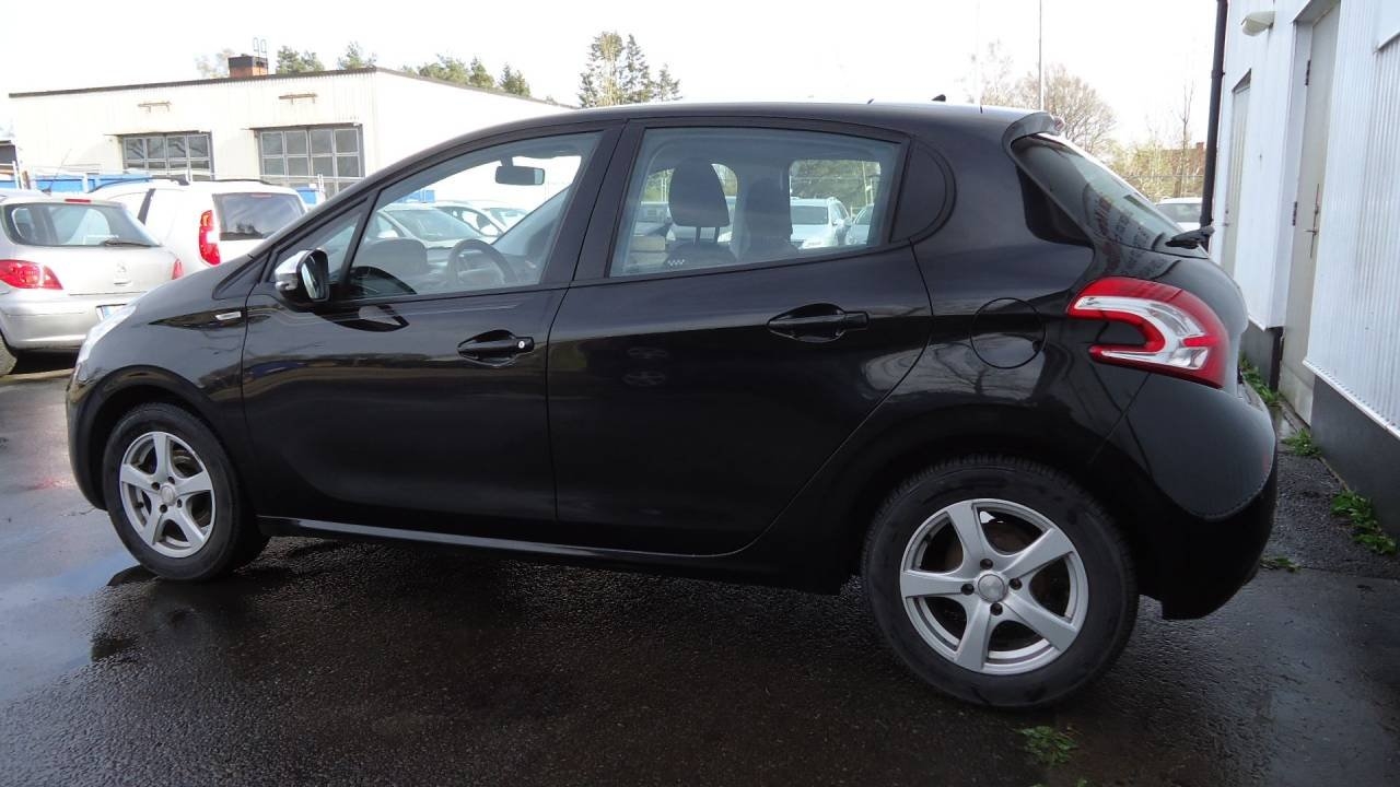 Peugeot 208 1.2 VTi 2013, bild 6/10