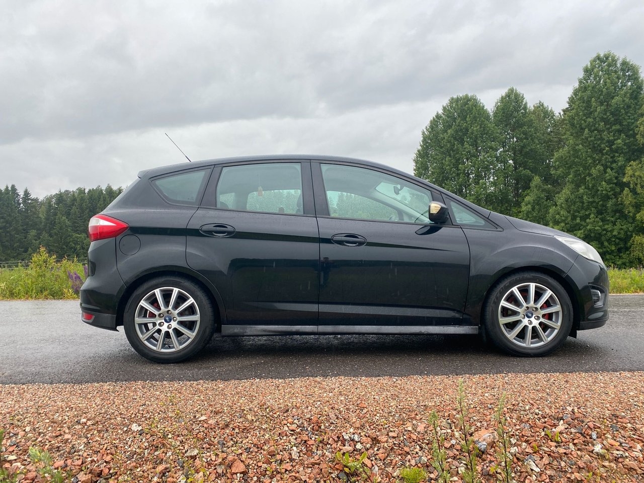 Ford C-Max 1.6 TDCi Trend 2011, photo 6/10