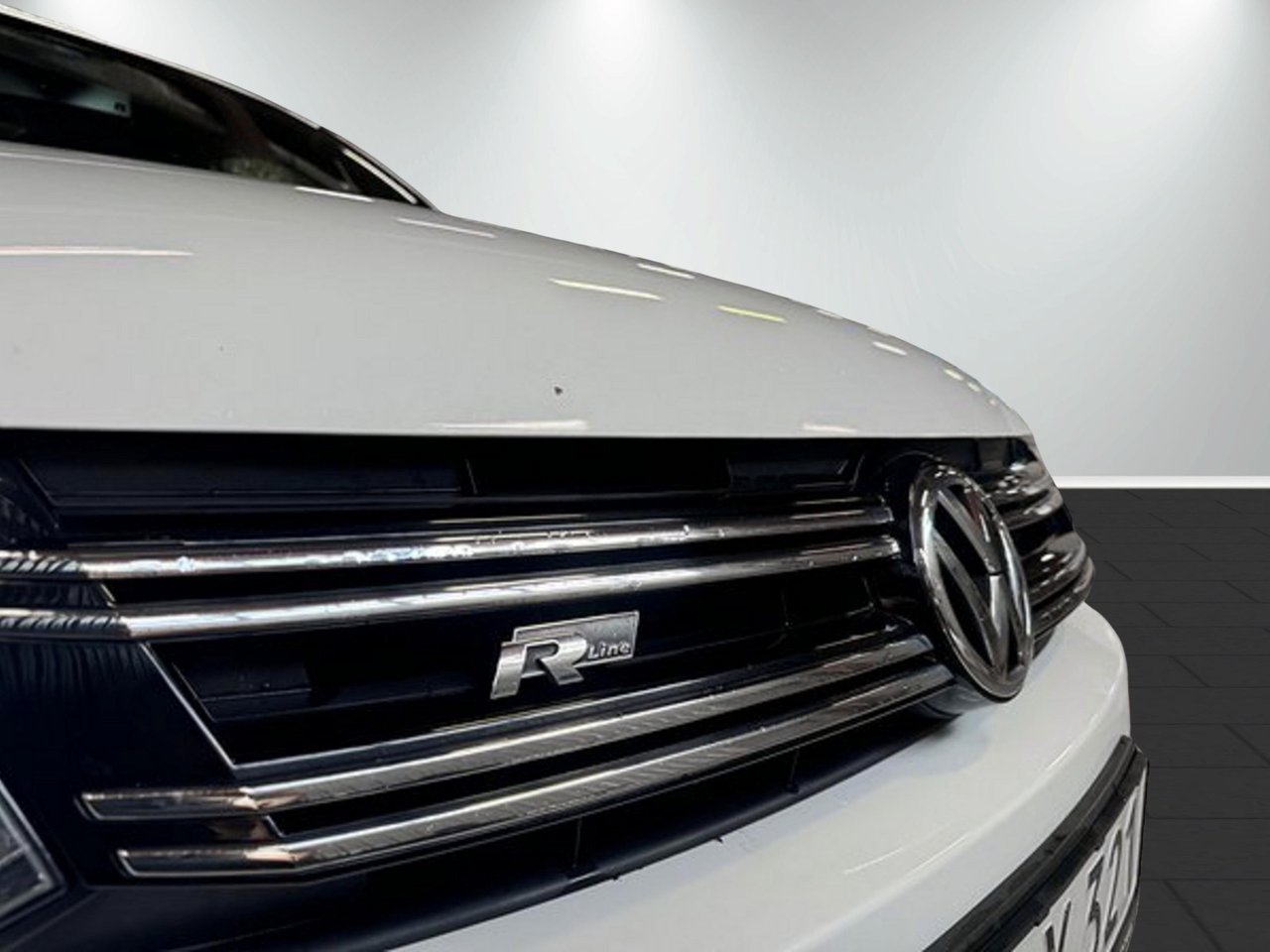 Volkswagen Tiguan 2016, bild 6/10