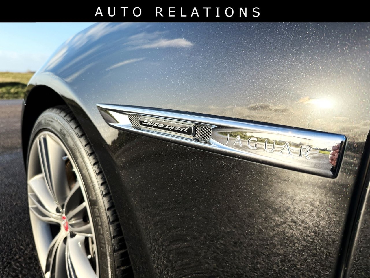 Jaguar XJ 2010, bild 7/8