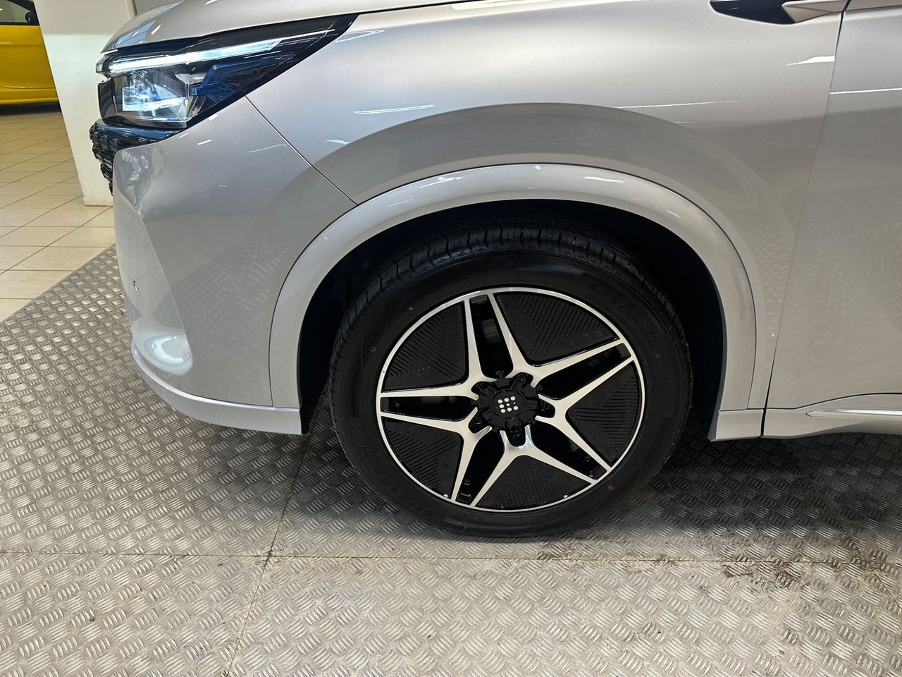 DFSK E5 Plug-in Hybrid 283hk 2025, kuva 6/10