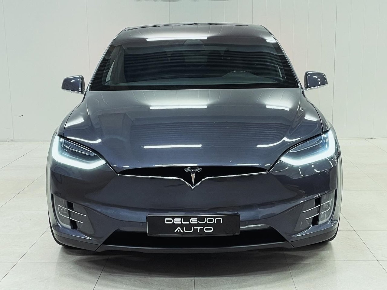 Tesla Model X 2017, bild 2/10