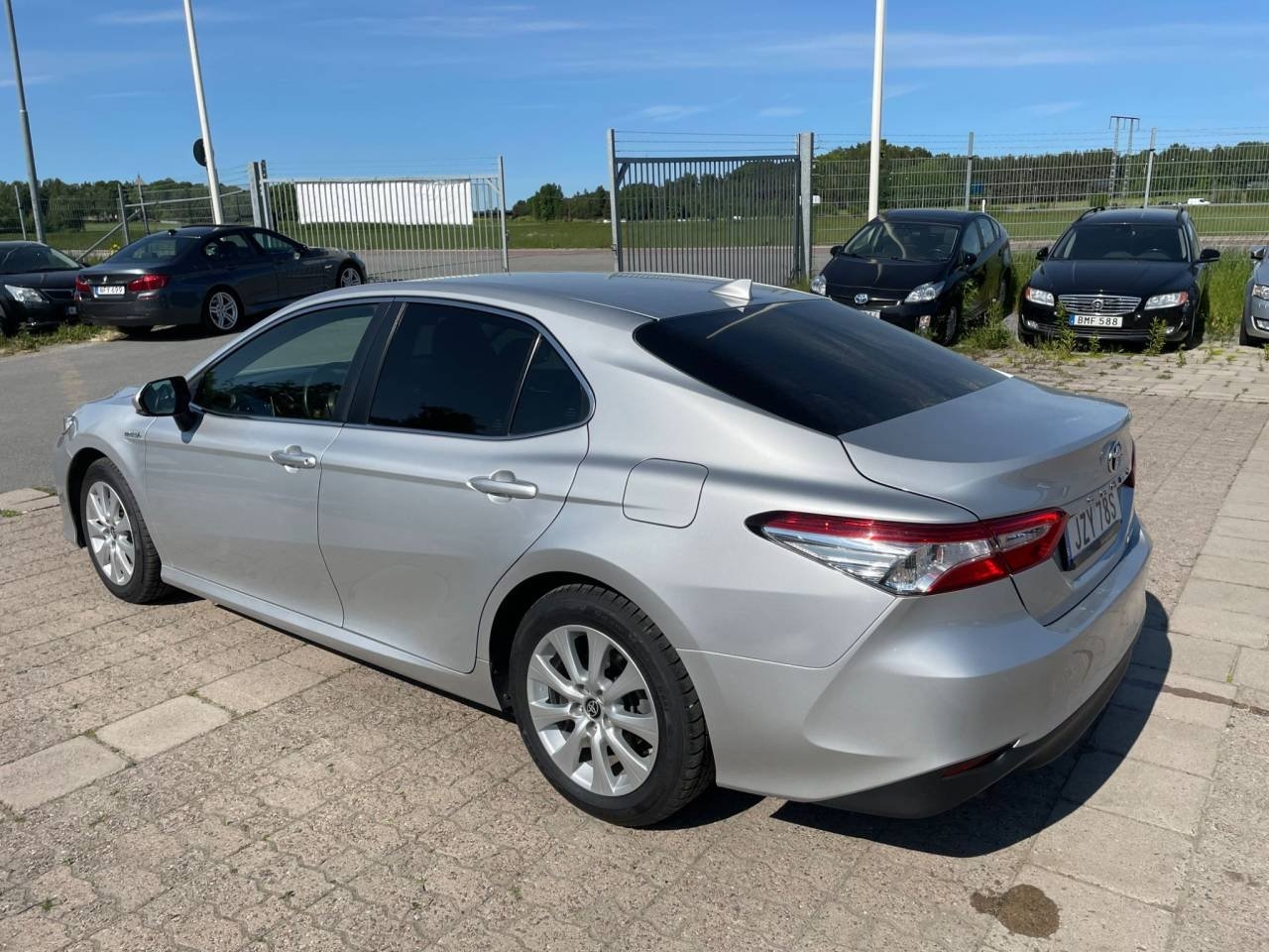 Toyota Camry 2021, kuva 2/10