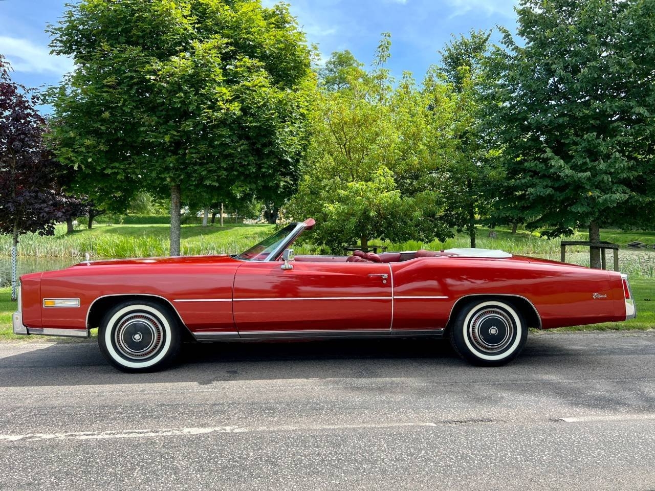 Cadillac Eldorado 1976, bild 4/10