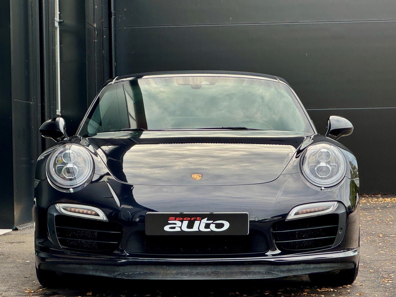 Porsche 911 Turbo S PDK Euro 6 2015, photo 4/10
