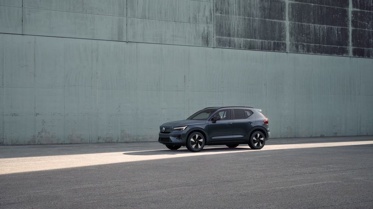 Volvo EX40 2026, bild 7/10