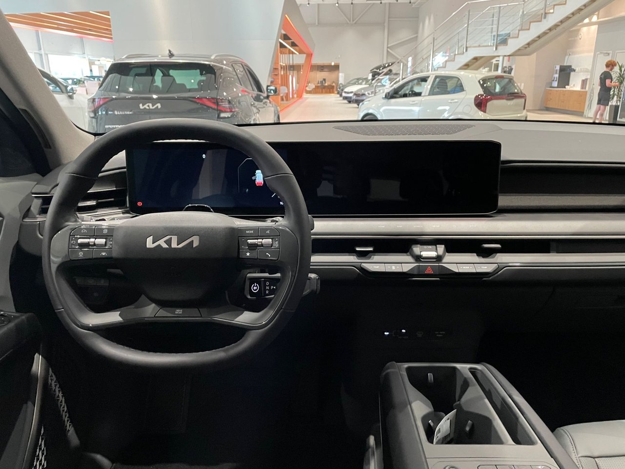 Kia EV9 RWD 76.1 kWh 218hk 2026, bild 6/6