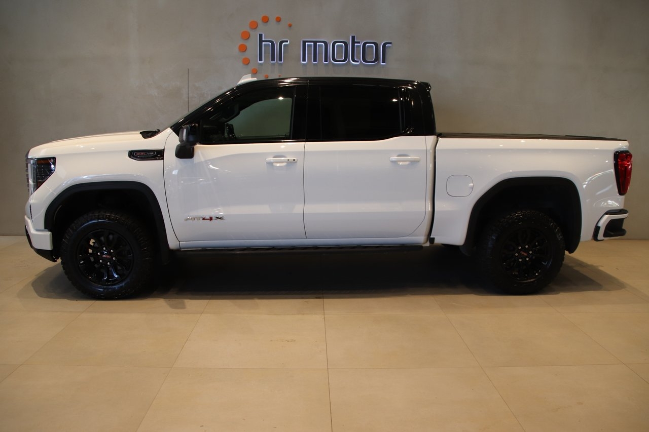 GMC Sierra