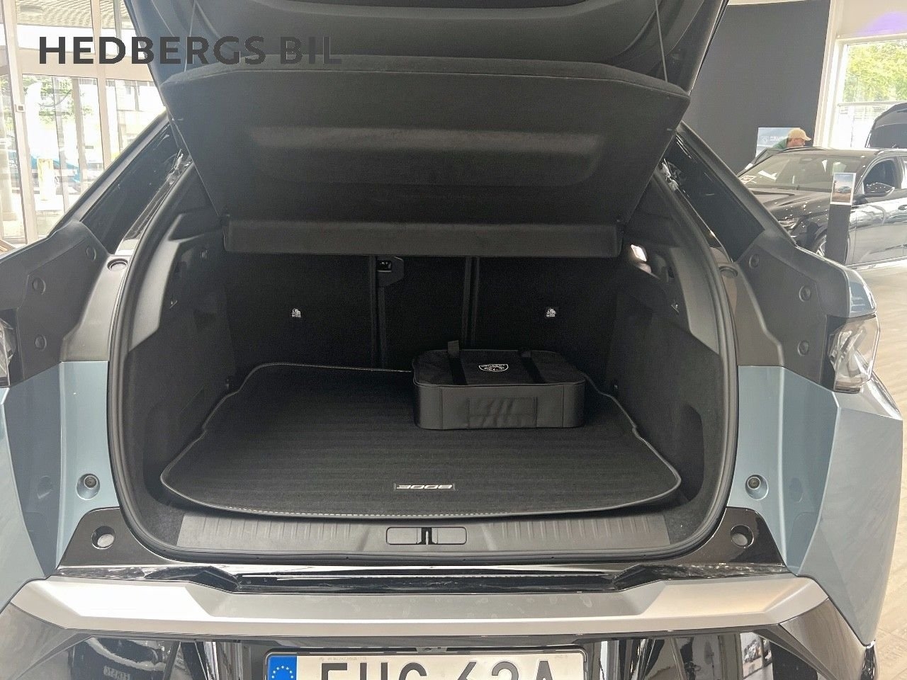 Peugeot e-3008 ALLURE LONG RANGE 98Kwh 2026, bild 6/9