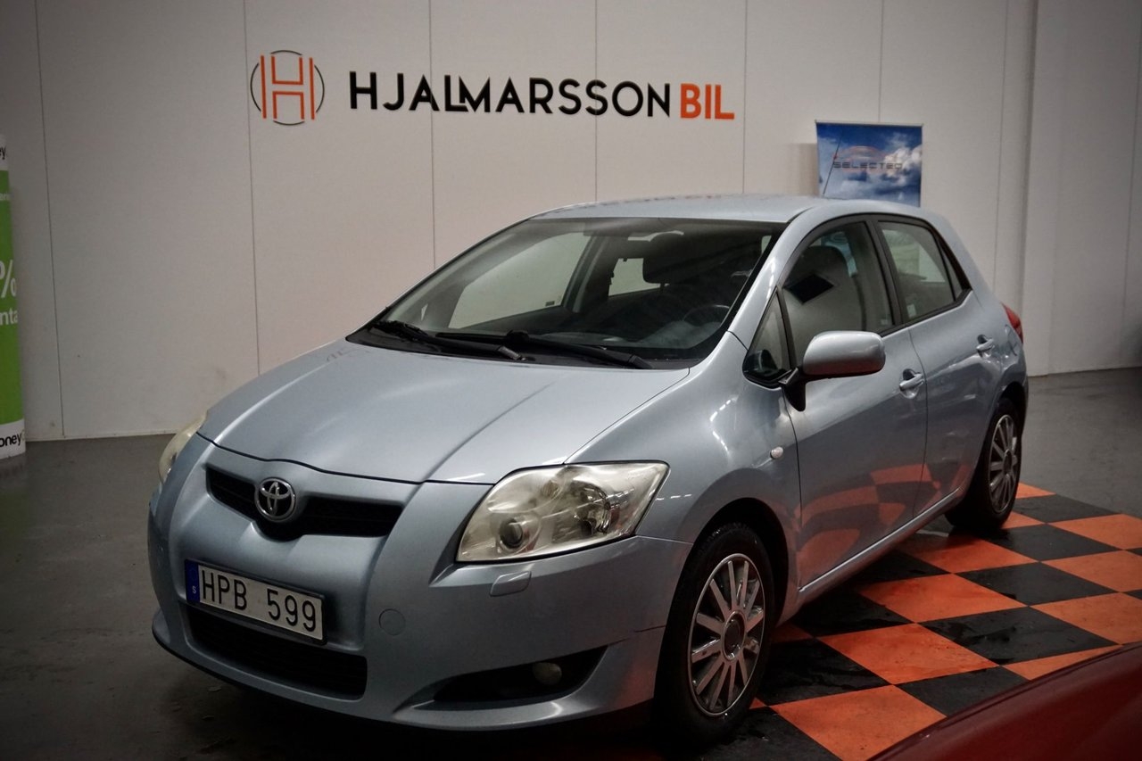 Toyota Auris SÅLD 2008, bild 2/2