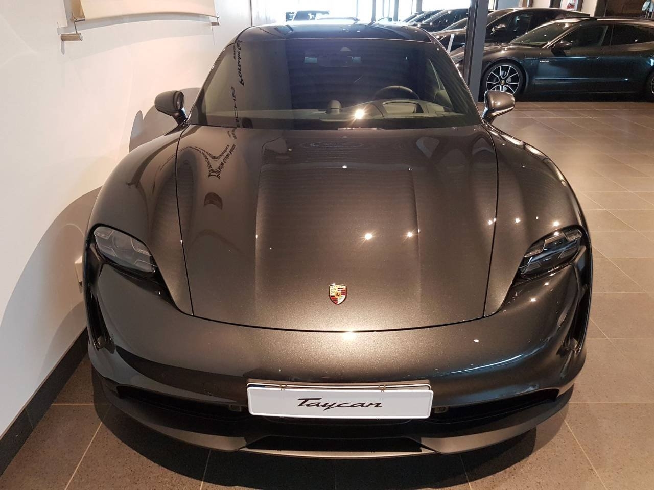 Porsche Taycan 2024, bild 3/10